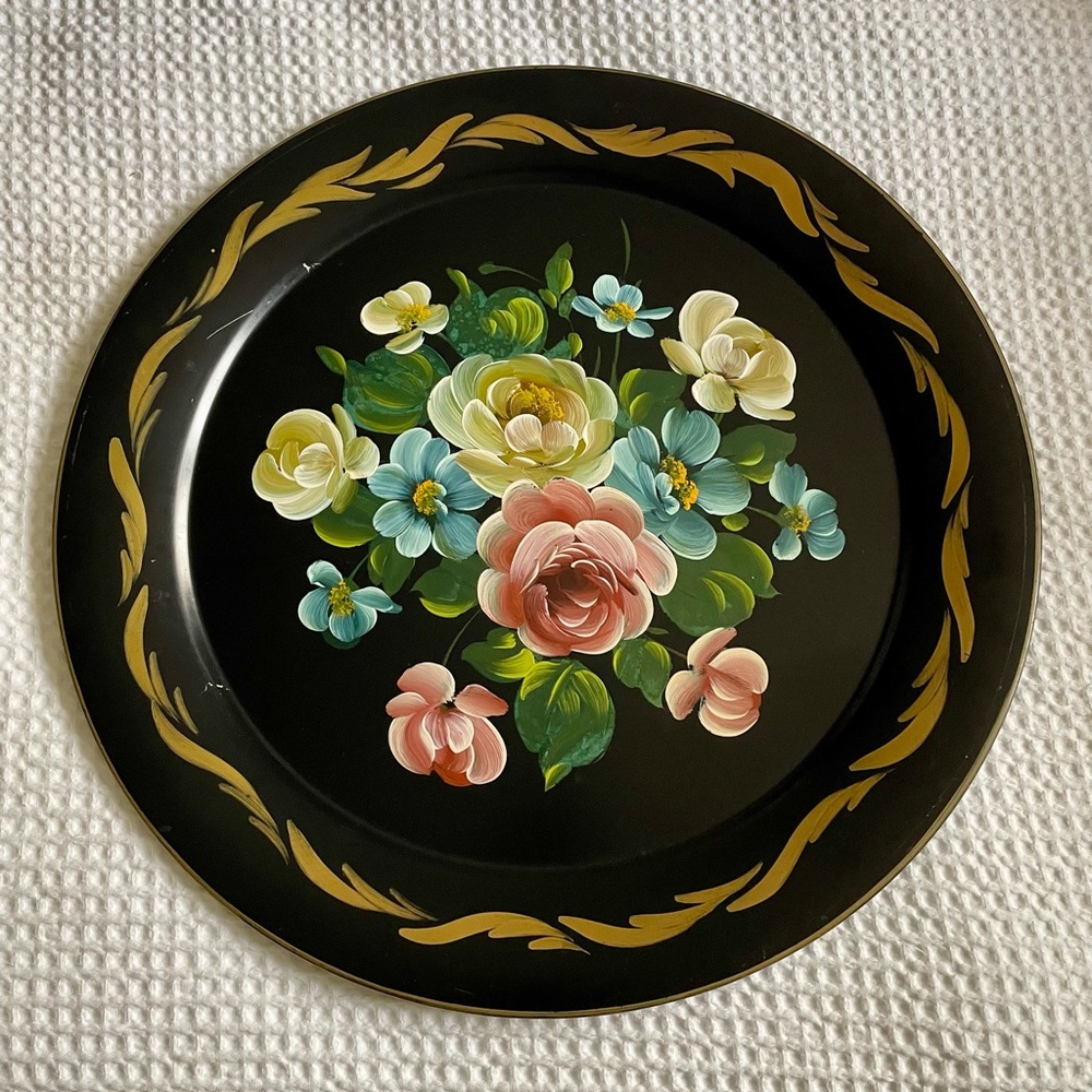 Floral Decorative Plate with Gold Accents